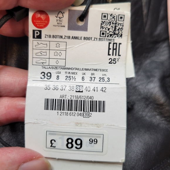 NWT Zara Men's Chelsea Boots Black Leather Made In Spain Size 39 US 6 - Picture 9 of 11